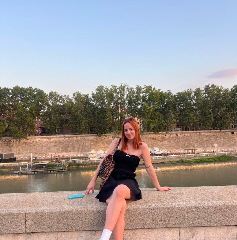 ΑΠΟΣΤΟΛΙΑ ΠΕΡΝΙΖΟΓΛΟΥ