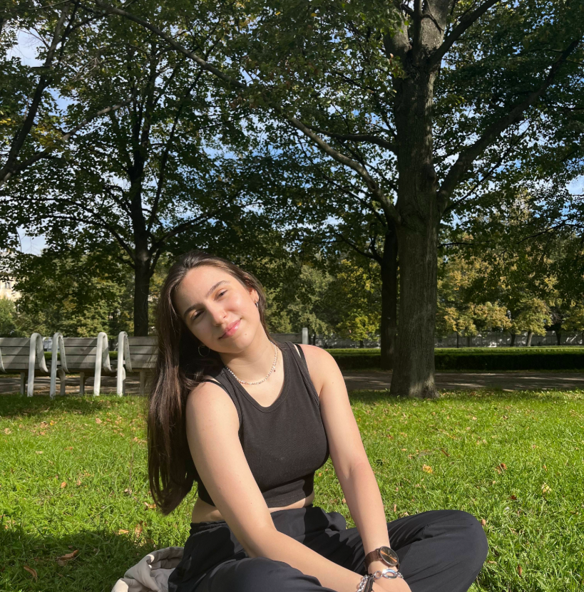 ΔΗΜΗΤΡΑ ΤΡΙΑΝΤΟΥ